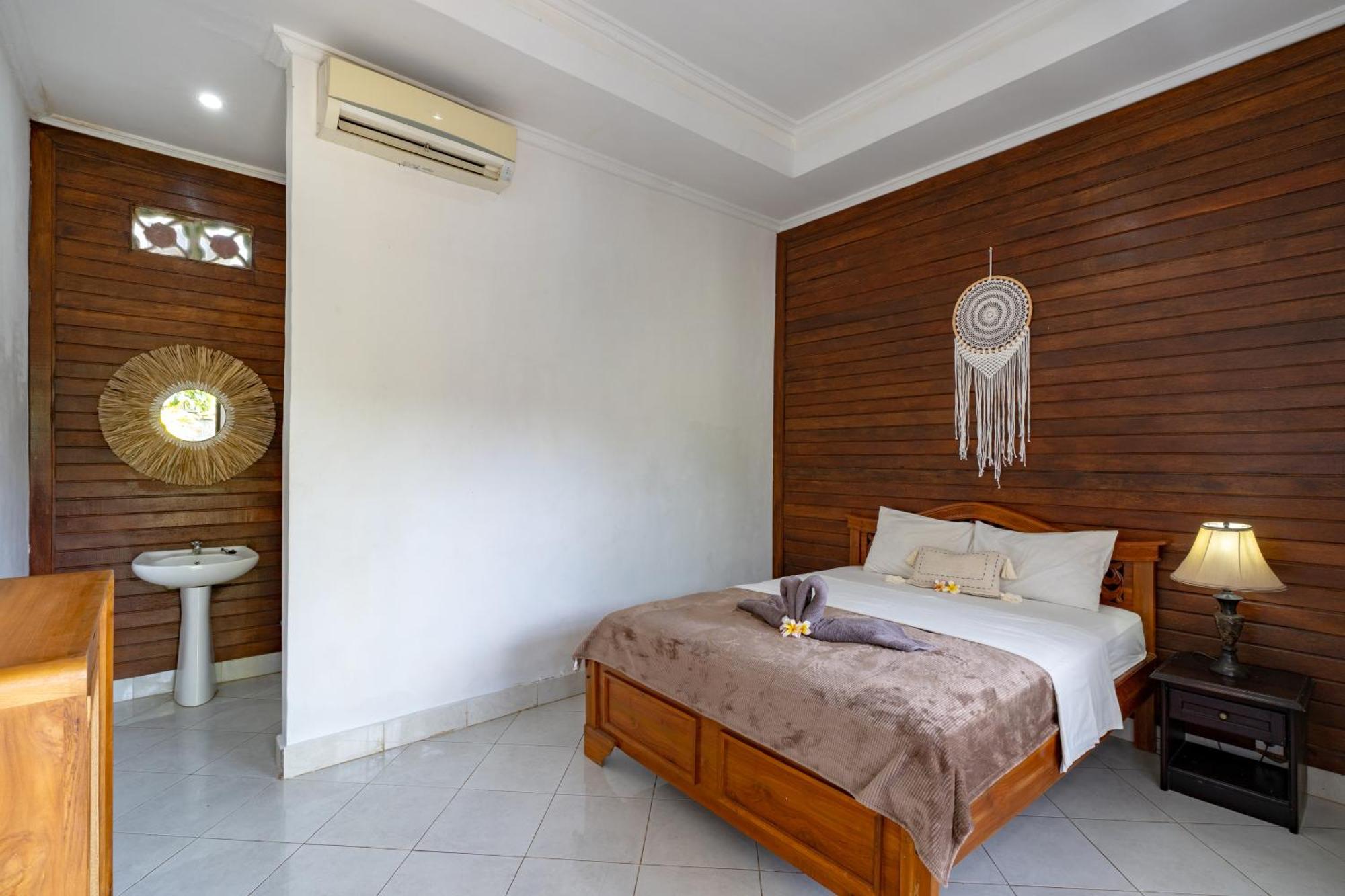 Widia Homestay Nusa Lembongan Zewnętrze zdjęcie